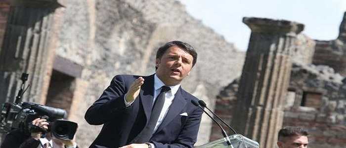 Renzi in visita a Pompei "estasiato" dagli scavi