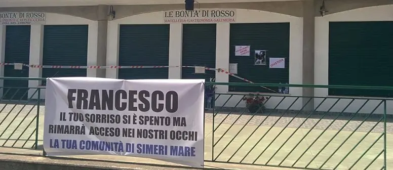 Simeri Crichi (CZ), oggi si celebreranno i funerali di Francesco Rosso