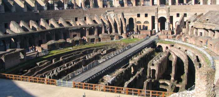 Colosseo, progetti di ricostruzione dell'arena. Franceschini garantisce: "Si farà"