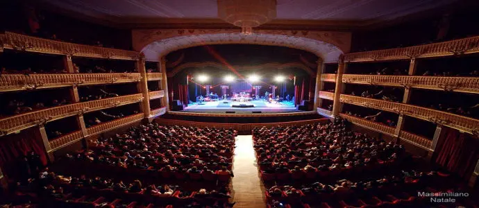 Strepitoso successo per Loredana Berte' al teatro Rendano Di Cosenza
