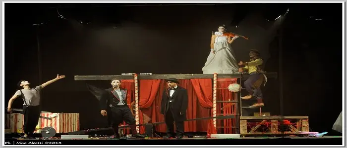Giovedì 16 aprile và in scena al Teatro Gesualdo di Avellino "Nasorosso"