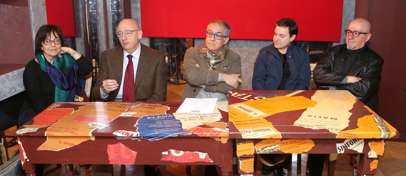 Il Teatro Stabile di Catania presenta la nuova produzione "Una solitudine troppo rumorosa"