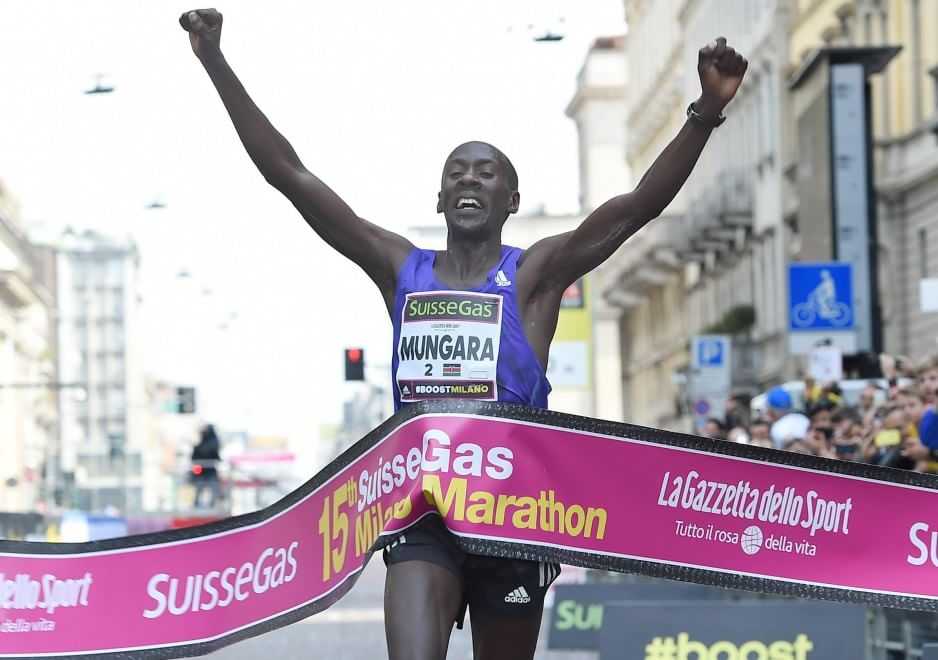 Maratona Milano, è dominio keniano: vince il 41enne Mungara
