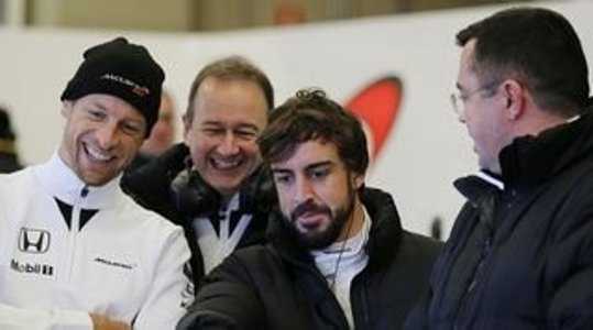 F1, Alonso: "Avrò sbagliato solo se Ferrari vincerà il titolo mondiale"