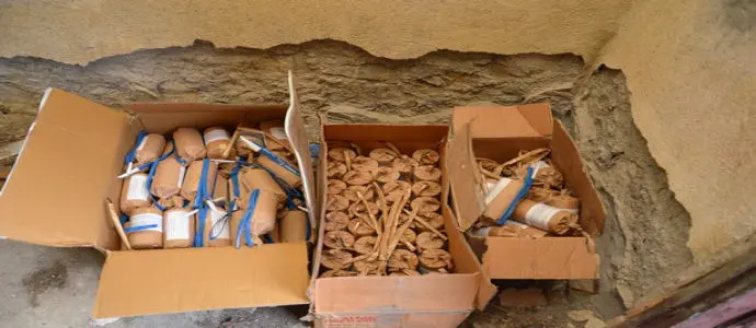 La Polizia di Stato sequestra un'arma e 22 kg di esplosivi