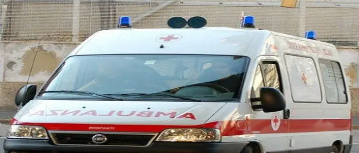 Pagani: donna si suicida lanciandosi dal balcone