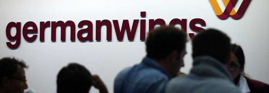 Disastro Germanwings, riprese le ricerche; scatola nera danneggiata