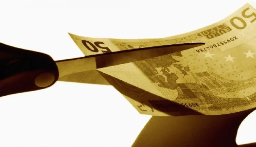 Istat: a febbraio retribuzioni ferme. Contratto scaduto per il 56,9% dei lavoratori