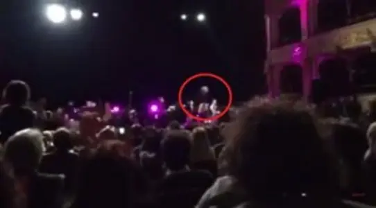 Bari, Franco Battiato cade dal palco e si rompe il femore: operato nella notte