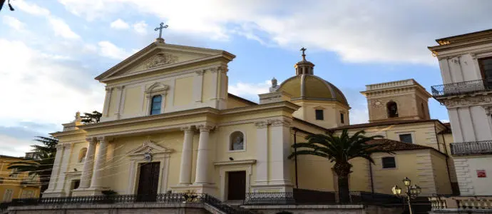 La diocesi di Lamezia accoglie la richiesta del Santo Padre sì all'iniziativa 24 ore per il Signore