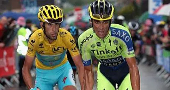 Tirreno-Adriatico, al via domani la prima tappa. Nibali sfida Contador