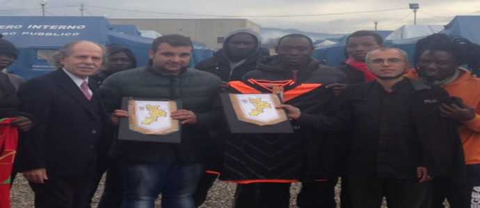 Immigrati: Coni dona divise a squadra calcio Koa Bosco