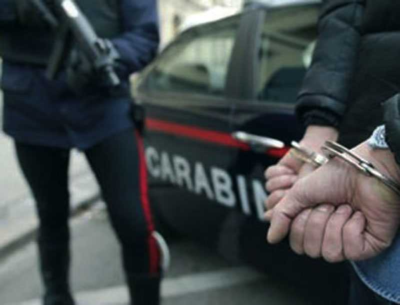 Casalesi, blitz all'alba: 40 arresti nella fazione Schiavone, tra cui i figli dell'ex boss