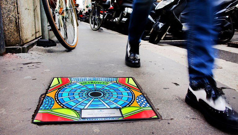 In Art - "Sopra il Sotto", Tombini d'autore