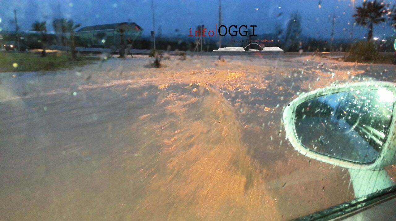 Maltempo in Abruzzo, allagamenti e frane in tutta la regione [fotogallery]