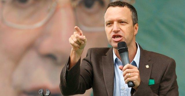 Lega Nord, Tosi e Salvini verso il divorzio: nasce "Impegno veneto"