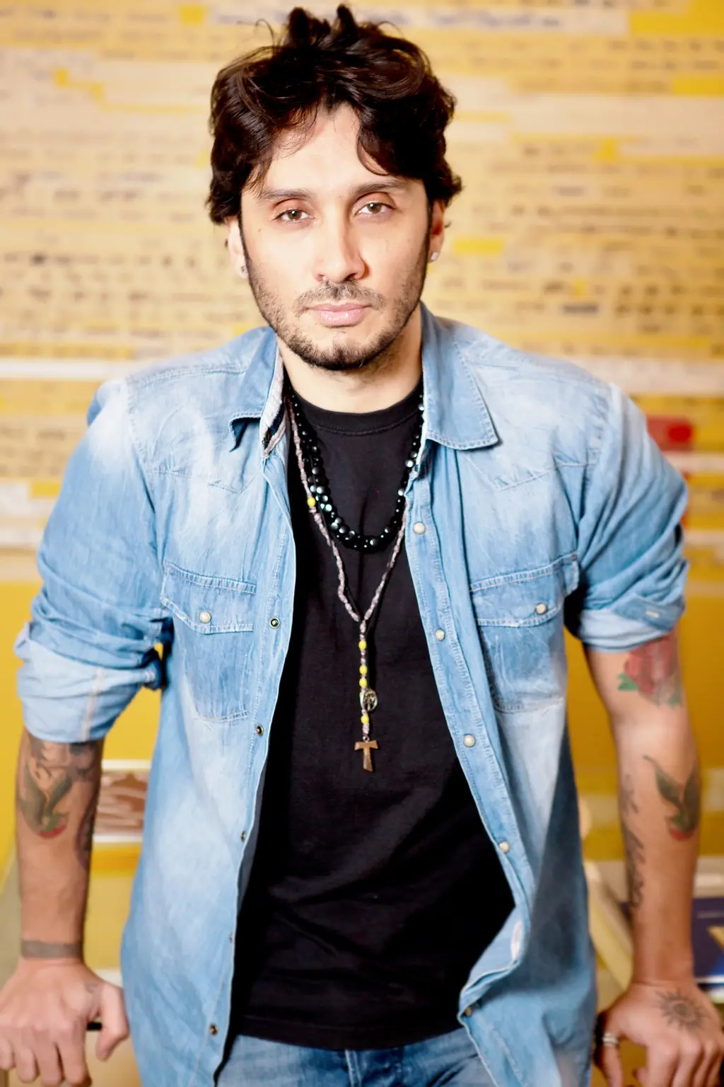 "Acqua" il nuovo singolo di FABRIZIO MORO - dal 3 marzo in radio e in digital store