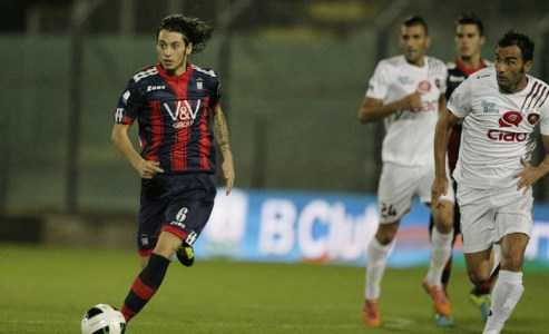 Calcio Serie B: il Crotone domani contro il Livorno punta sul "fattore campo"