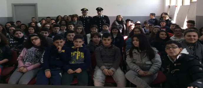 All'IC di Taverna  un incontro tra gli studenti e l'Associazione Nazionale dei Carabinieri
