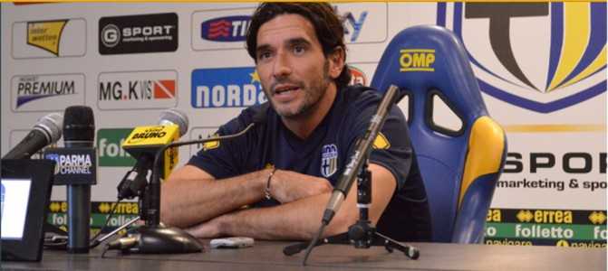 Calcio: crisi Parma, la panchina di Donadoni va all'asta