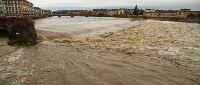 Toscana: bando da 5 Milioni di euro per le aziende danneggiate dagli alluvioni del 2014