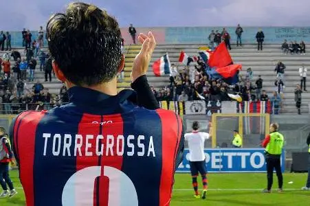 Calcio Serie B: il Crotone ci riprova a vincere anche a Vicenza