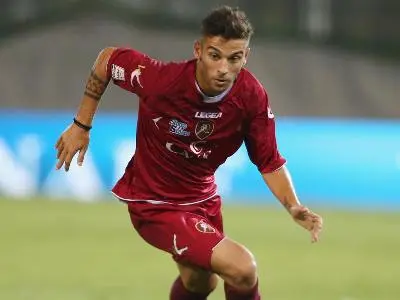 Calcio:  Reggina, a Cosenza con altri due rinforzi?.