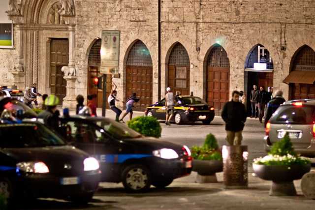 Nuovi arresti a Perugia per scontri in centro nel 2012