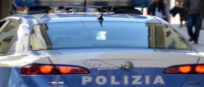 Roma, tentata rapina finisce nel sangue