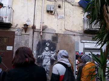 Napoli Paint Stories, raccontare la città attraverso gli occhi degli street artist