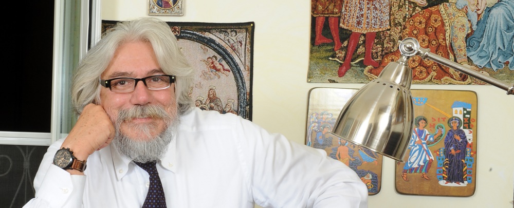Intervista al professor Alessandro Meluzzi sul suo ultimo libro: "Bullismo e Cyberbullismo"