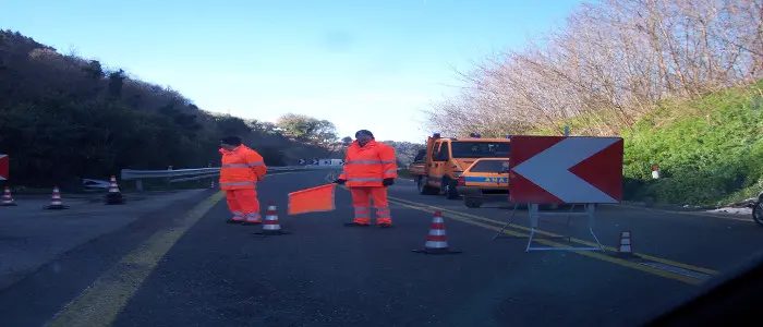 Gra: ambulanza e mezzo dell'Anas travolti da un'auto mentre soccorrevano incidentati