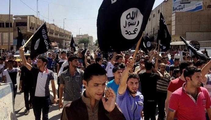 Mosul, 13 adolescenti uccisi dall'ISIS mentre guardavano la partita in TV