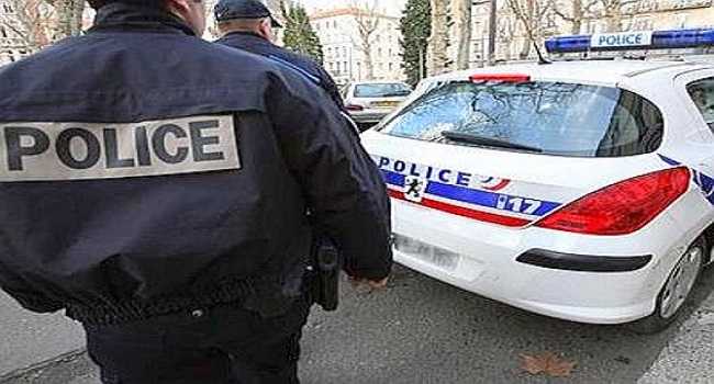 Francia, ancora paura: uomo armato sequestra ostaggi in un ufficio postale