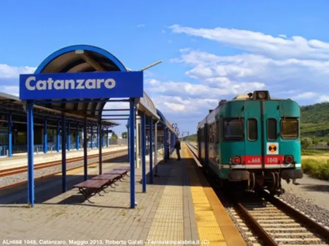 REGGIO: Chi vuole la chiusura della linea ferroviaria jonica ?