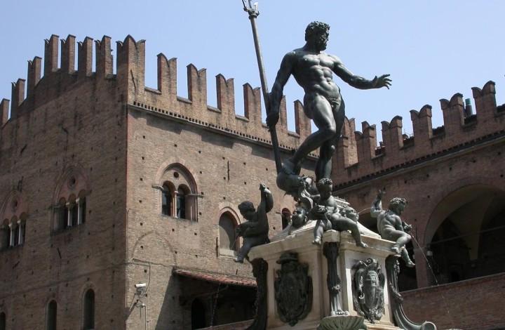 Bologna tutta da scoprire, con il turismo responsabile del social trekking e del...social...tre-king