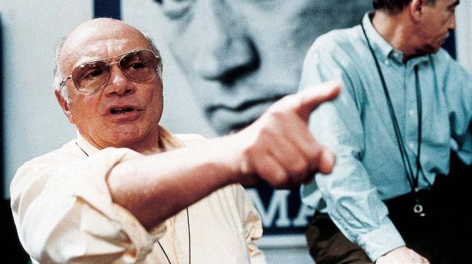 Morto Rosi, Viva Rosi