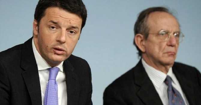 Renzi, accordo con Padoan sulla Delega Fiscale.  Ma Bersani lo attacca