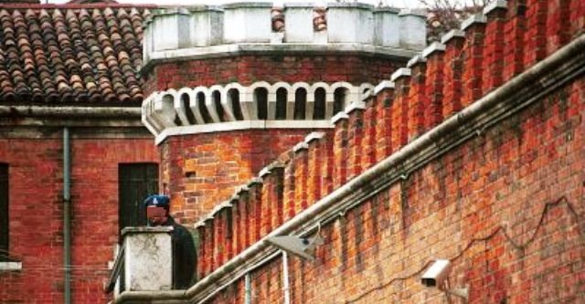 Venezia: si suicida in carcere un giovane romeno