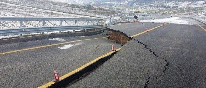 Palermo, crolla il viadotto sulla SS Palermo-Agrigento. Nessun ferito, ma aperta una inchiesta