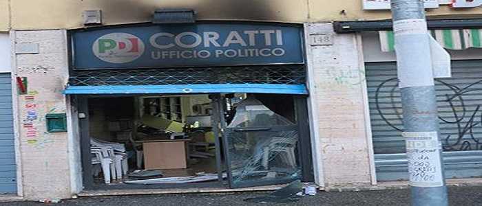Mafia Capitale: incendiata la sede Pd, ufficio di Mirko Coratti