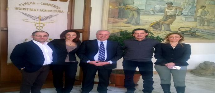 Lo chef Francesco Mazzei in visita alla camera di commercio di Cosenza