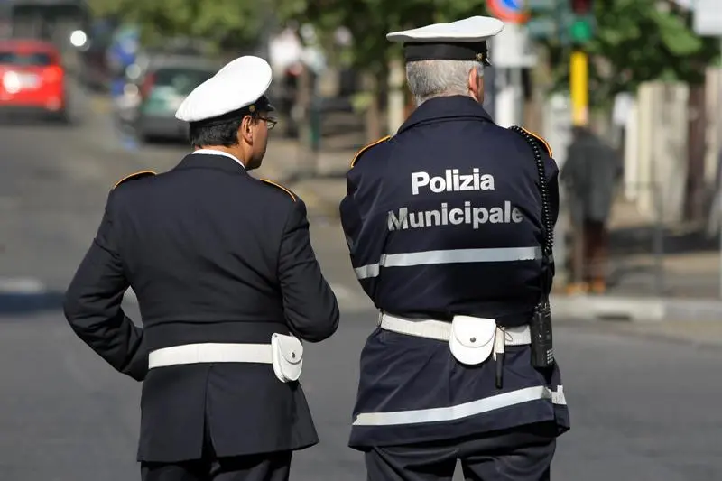 Roma e l'assenteismo dei vigili a capodanno, il governo: «Azioni disciplinari»