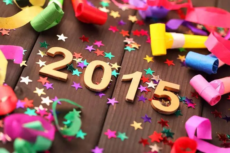 Auguri di Buon Anno 2015. "Meditando ogni cosa nel suo cuore"