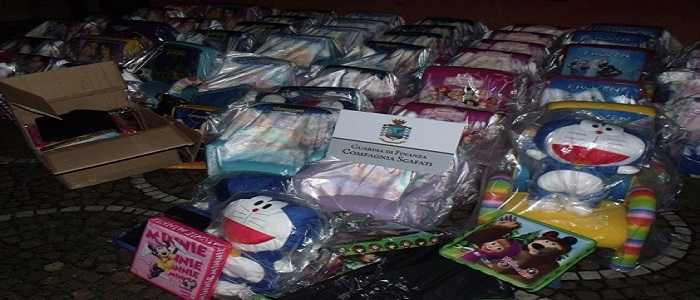 Scafati: sequestrati giocattoli, addobbi e vestiti contraffatti