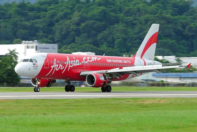 Scomparso aereo di linea in Indonesia. A bordo 162 persone