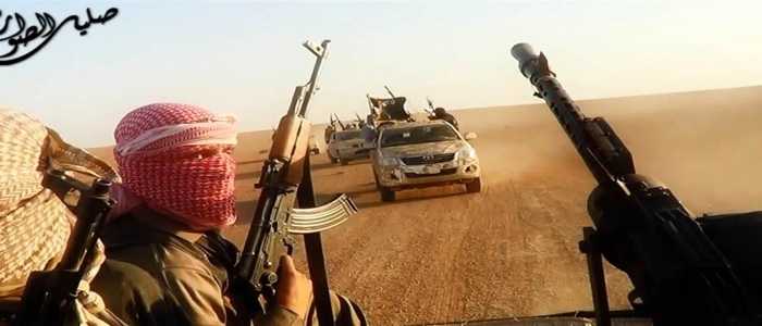 Isis: abbattuto un aereo della coalizione Usa e catturato il pilota