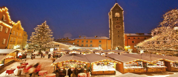 Aspettando Natale: "Magnificare Cristo, obbligo del cristiano"