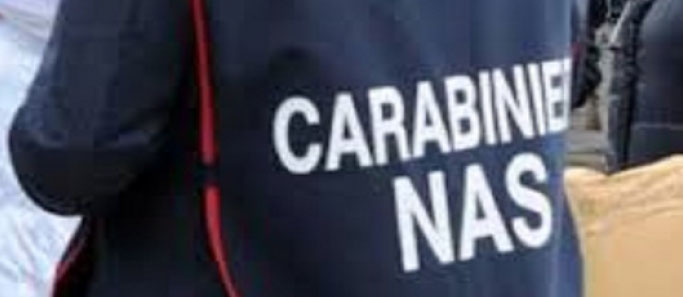 Nas, sequestrate oltre 60 tonnellate di cibi avariati