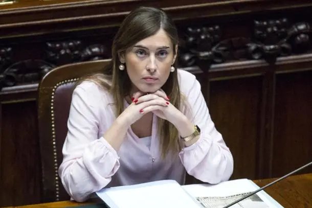 Camera, Commissione Affari approva testo riforma costituzionale